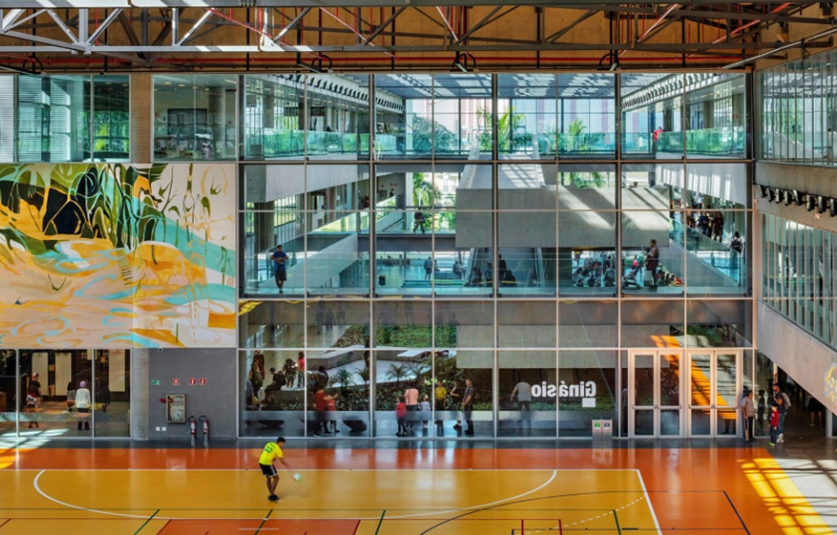 篮球馆.jpg 篮球馆.jpg