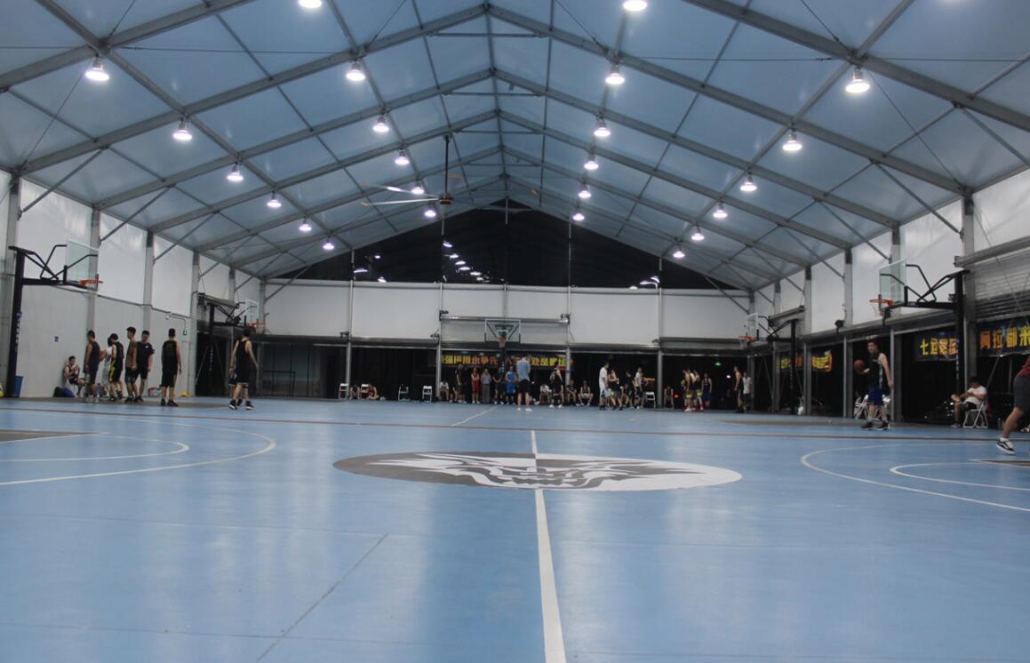 黑白篮球中心 黑白篮球中心