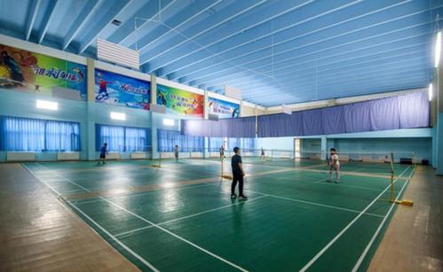 中档羽毛球馆 中档羽毛球馆