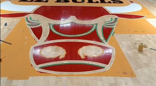 1665718373927261.jpg 篮球馆木地板漆